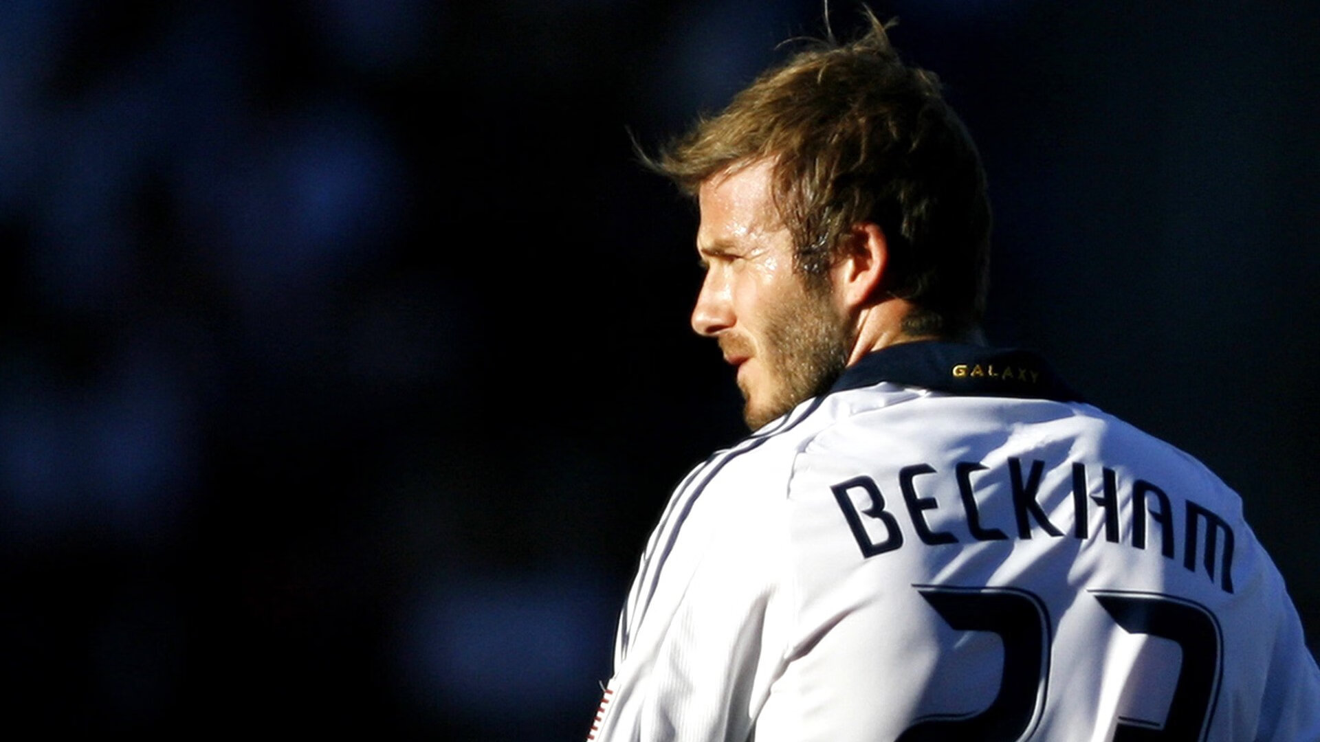 《【科技前沿】虚拟现实（VR）让电竞变得沉浸式体验更真实》，虚拟现实技术前沿技术